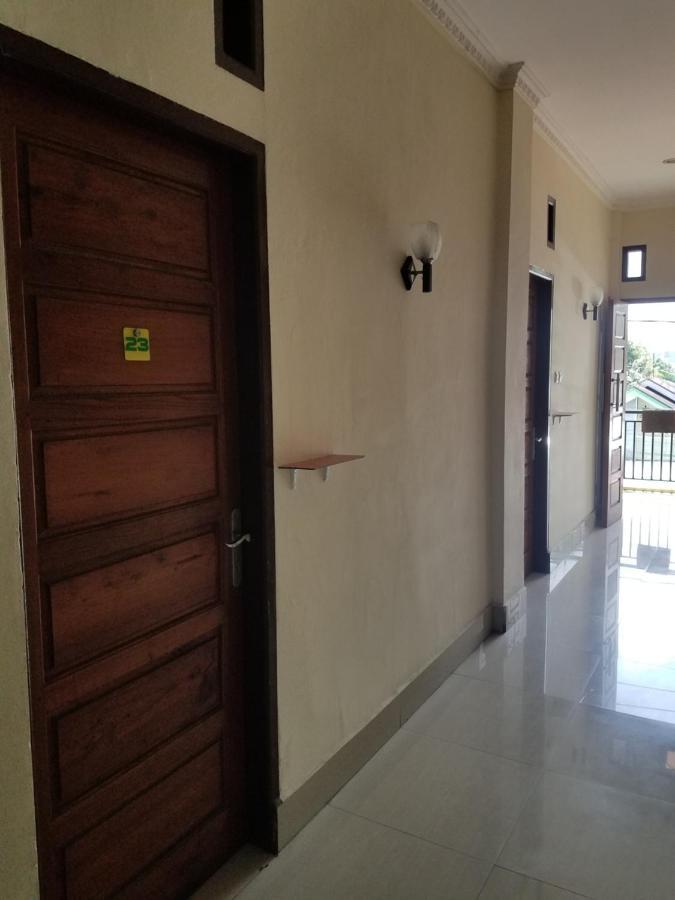 Mina Homestay Syariah Bukittinggi Exterior photo